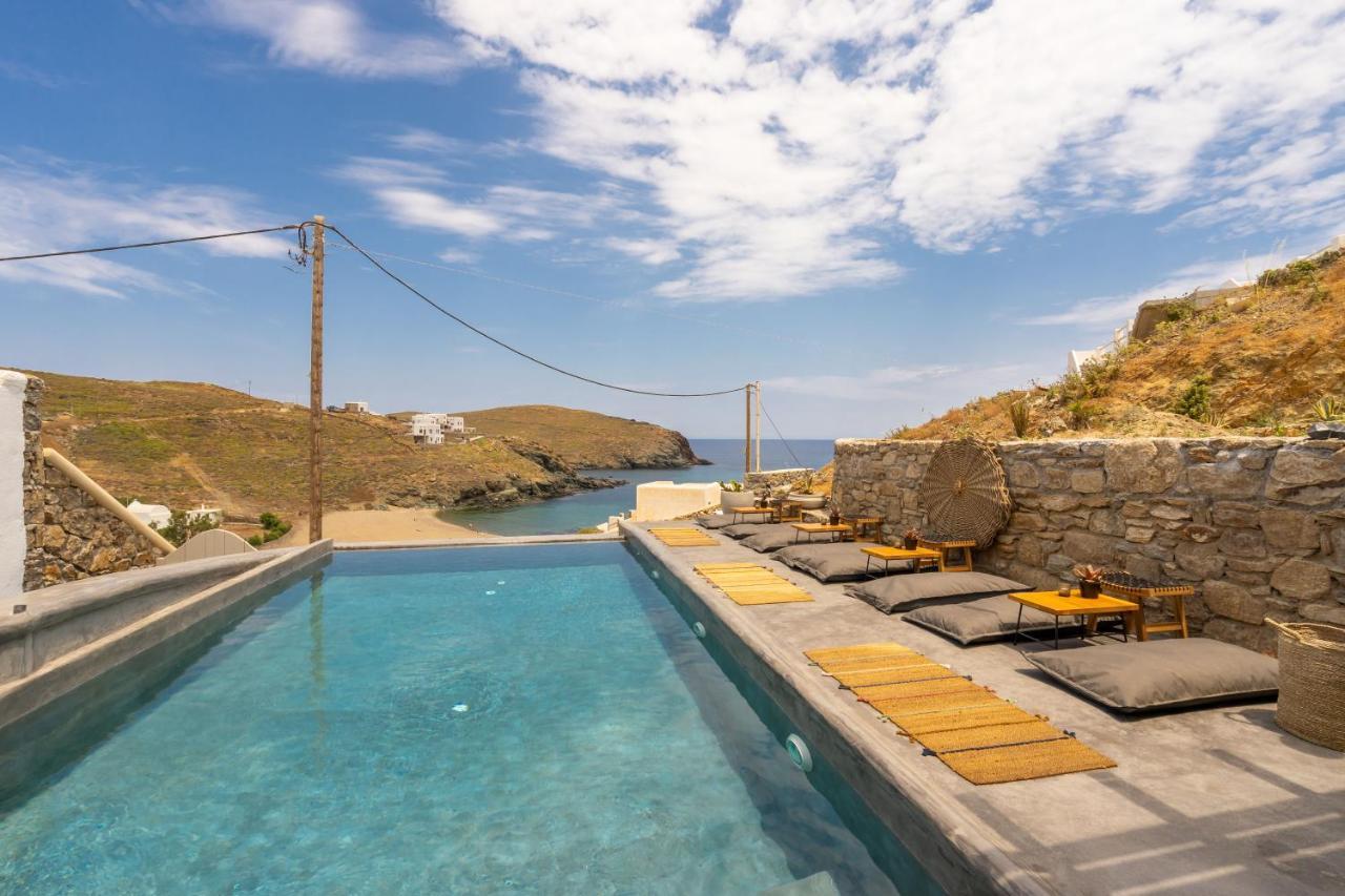 Sea Rock & Sky Private Residence Merchia Beach Exterior foto